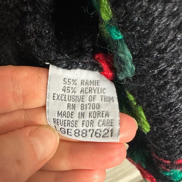 Blair Boutique Knitted Christmas Vest - Picture 5 of 5